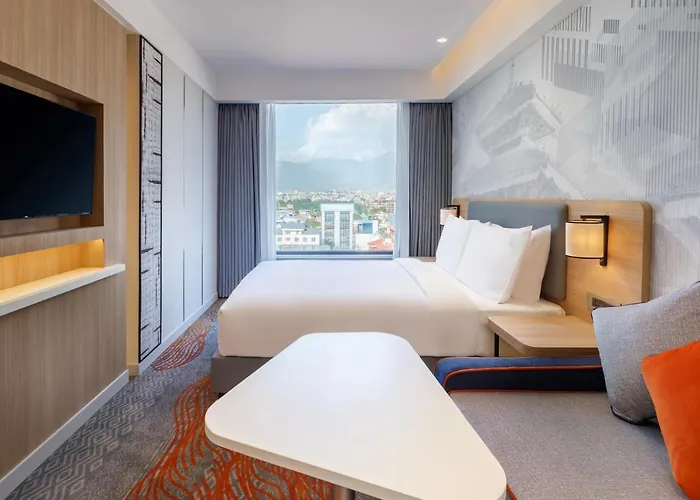 Express Naxal By Ihg Hotel