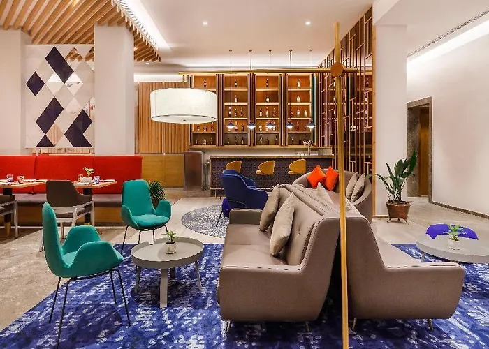 Hotel Express Naxal By Ihg